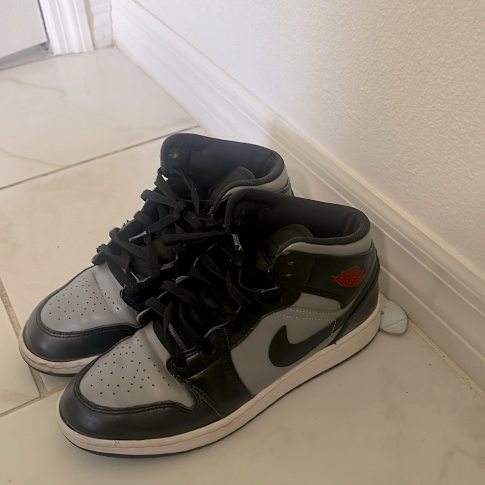 Low Jordans